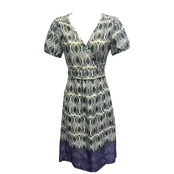Banana Republic Women's White/Black/Purple Poly Print Short Sleeve Wrap Dress - Picture 1 of 12